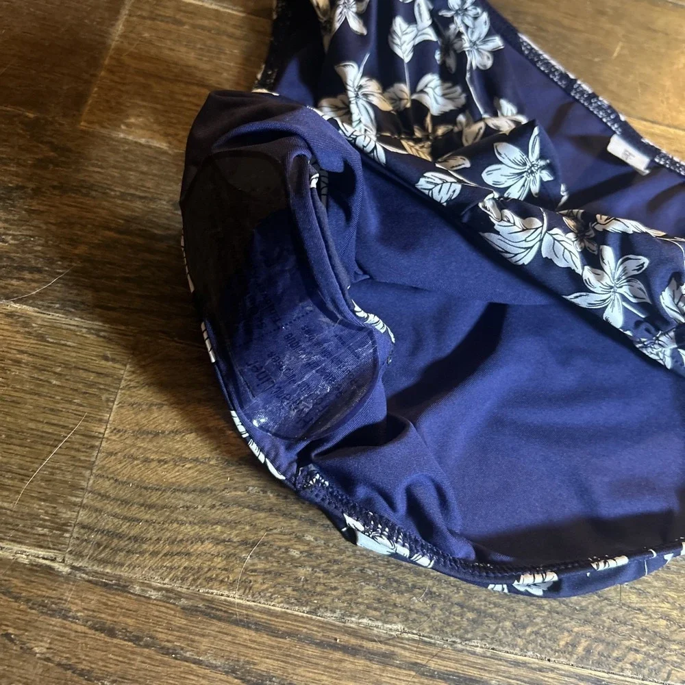 Birdsong Moonflower‎ Bikini Bottom Womens Size Medium NWT Floral Swimwear